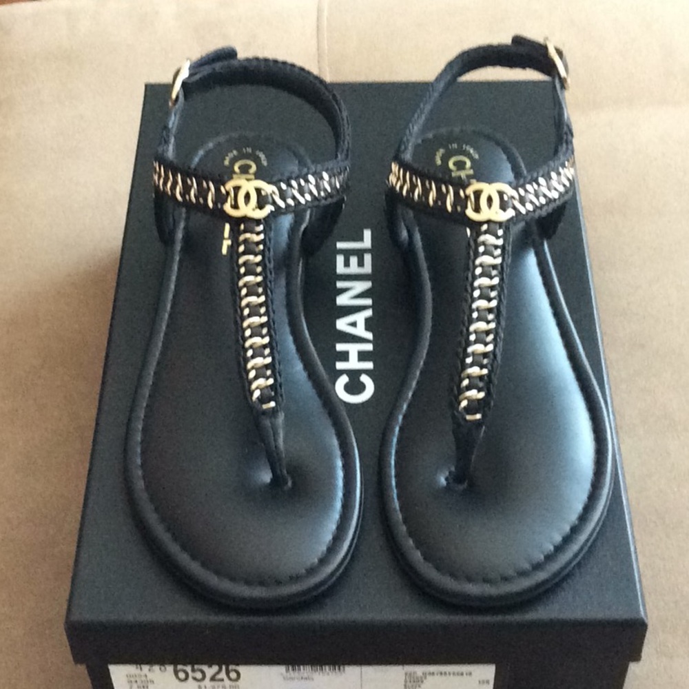 Beautiful New Chanel Thong Sandals